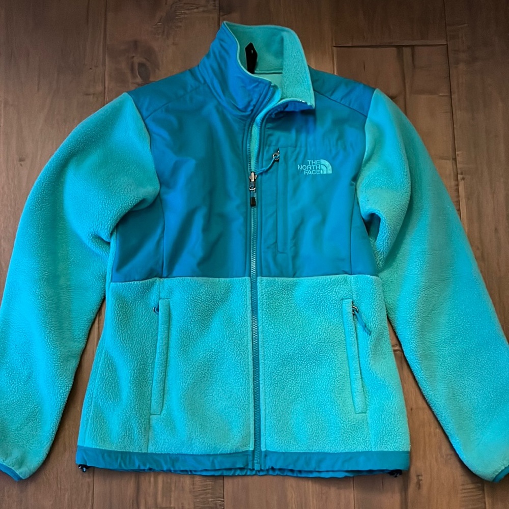 NORTH FACE WOMANS COAT